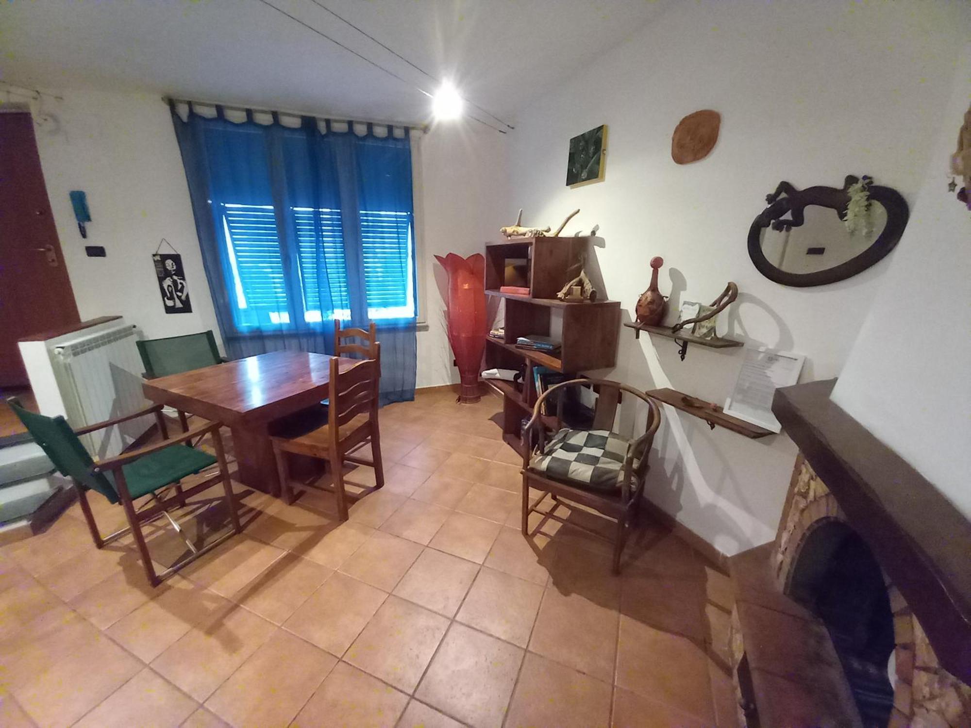 "La Casita", 2 Floors Apartment, Private Parking 1 Car Or 2 Bikes, Air-Cond And Terrace Livorno Eksteriør bilde