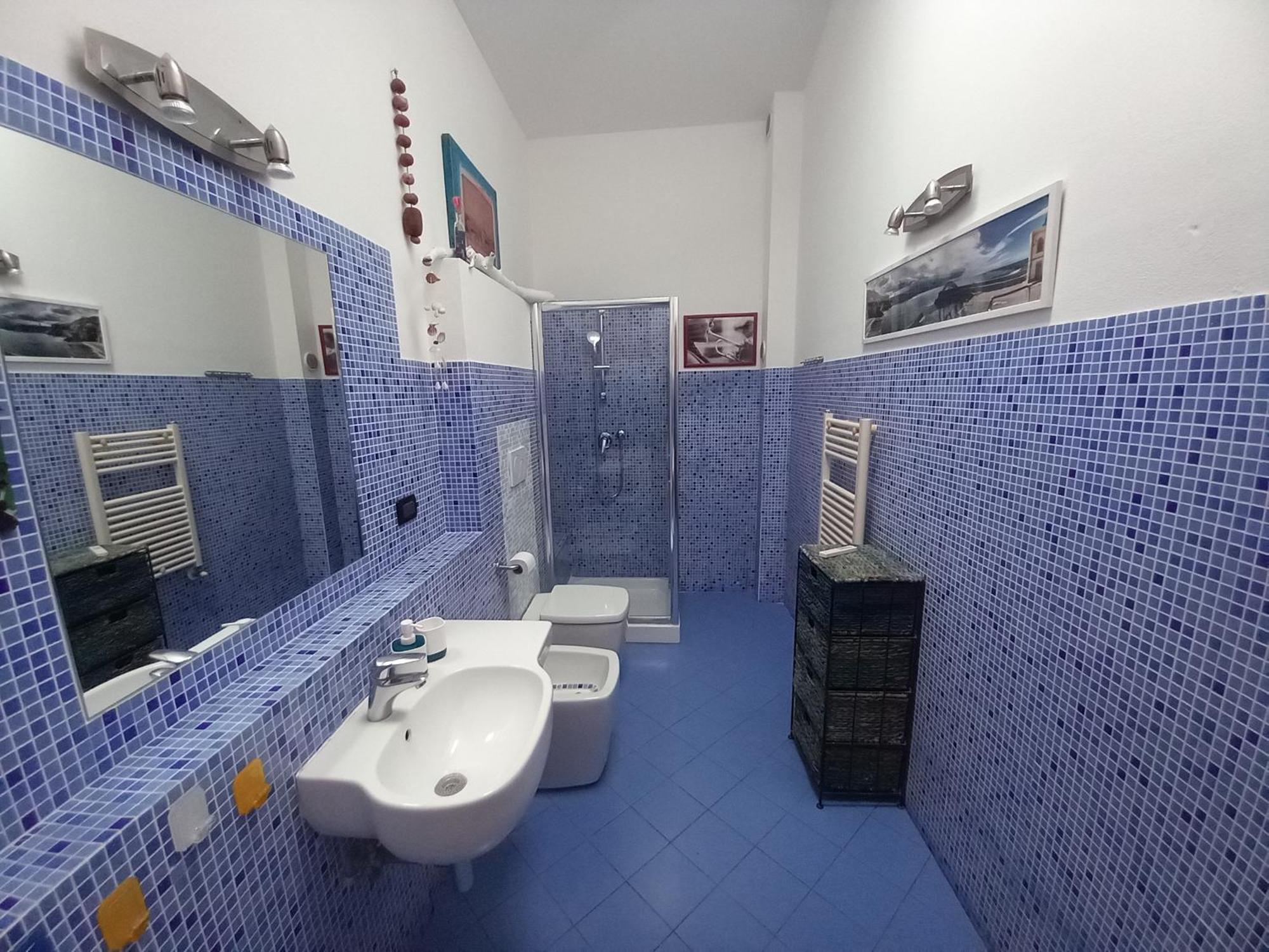 "La Casita", 2 Floors Apartment, Private Parking 1 Car Or 2 Bikes, Air-Cond And Terrace Livorno Eksteriør bilde